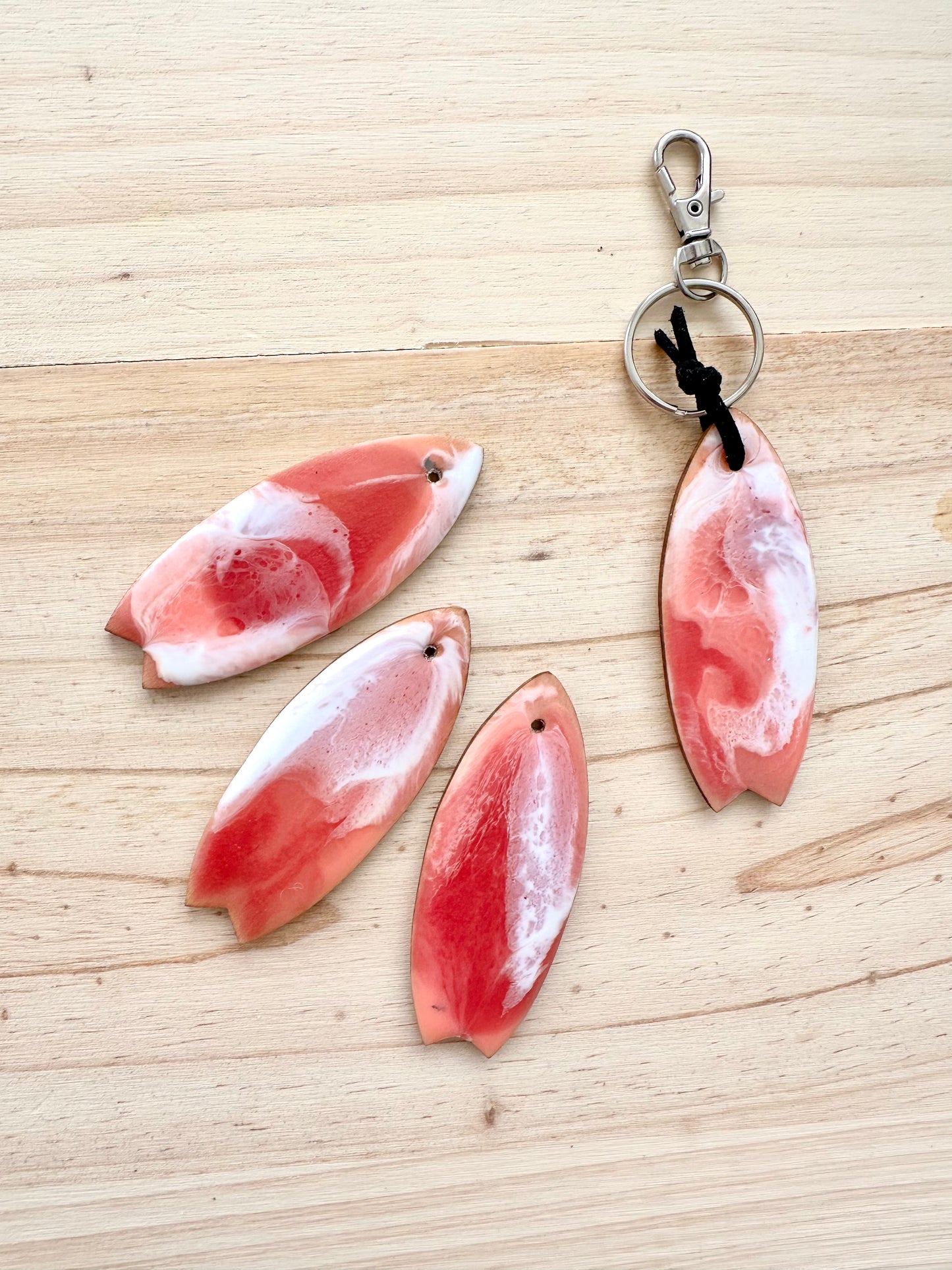 Ocean Resin Art Key Ring “Reef”